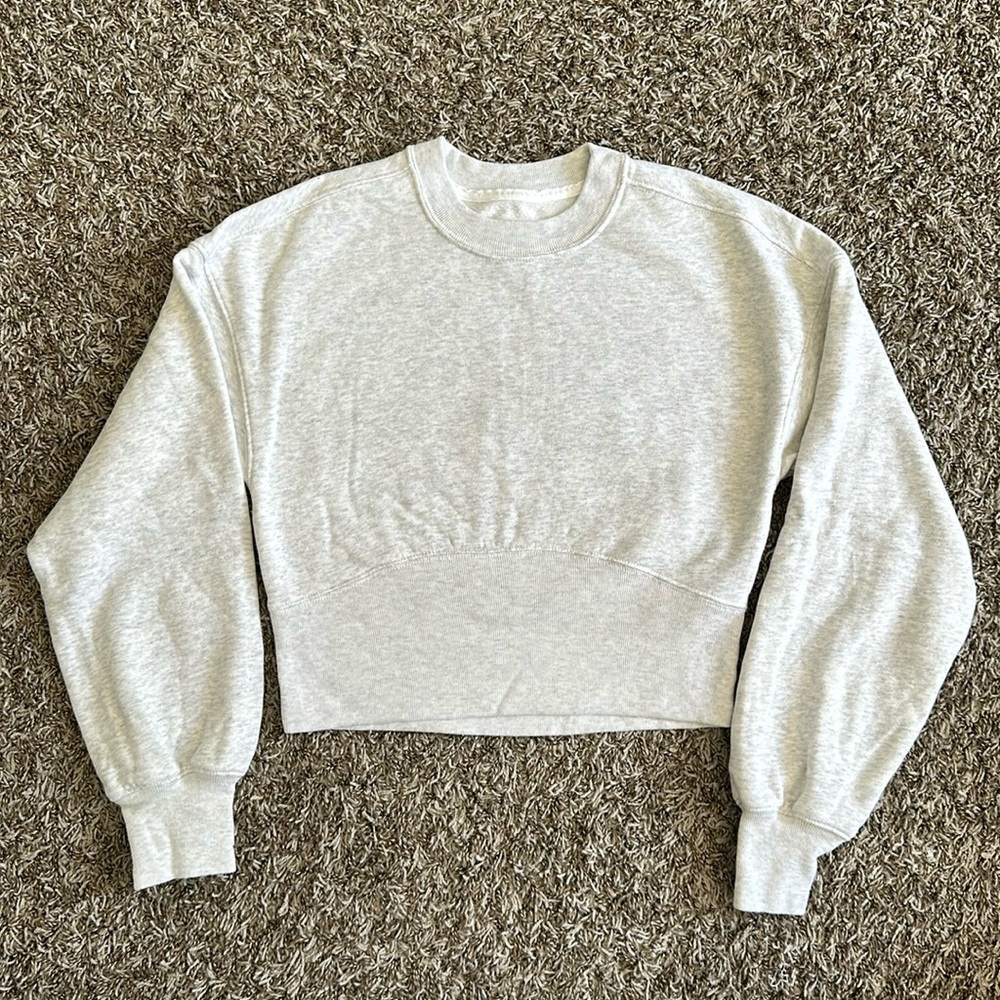 Abercrombie & Fitch Cropped Crewneck Sweatshirt XS